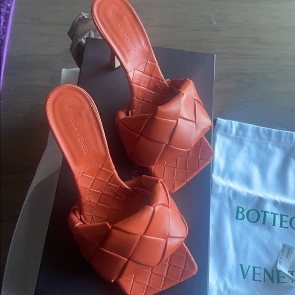 Bottega Veneta Shoes - 𝔹𝕠𝕥𝕥𝕖𝕘𝕒 𝕍𝕖𝕟𝕖𝕥𝕒 ℍ𝕖𝕖𝕝𝕤